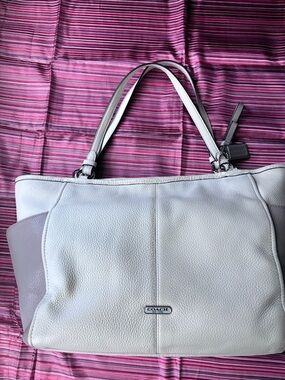 Coach Two-Tone Pebbled Leather Shoulder Tote Bag in White and Taupe